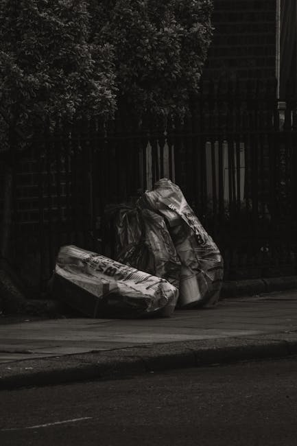 Cable Street bulky rubbish removal options in Shadwell